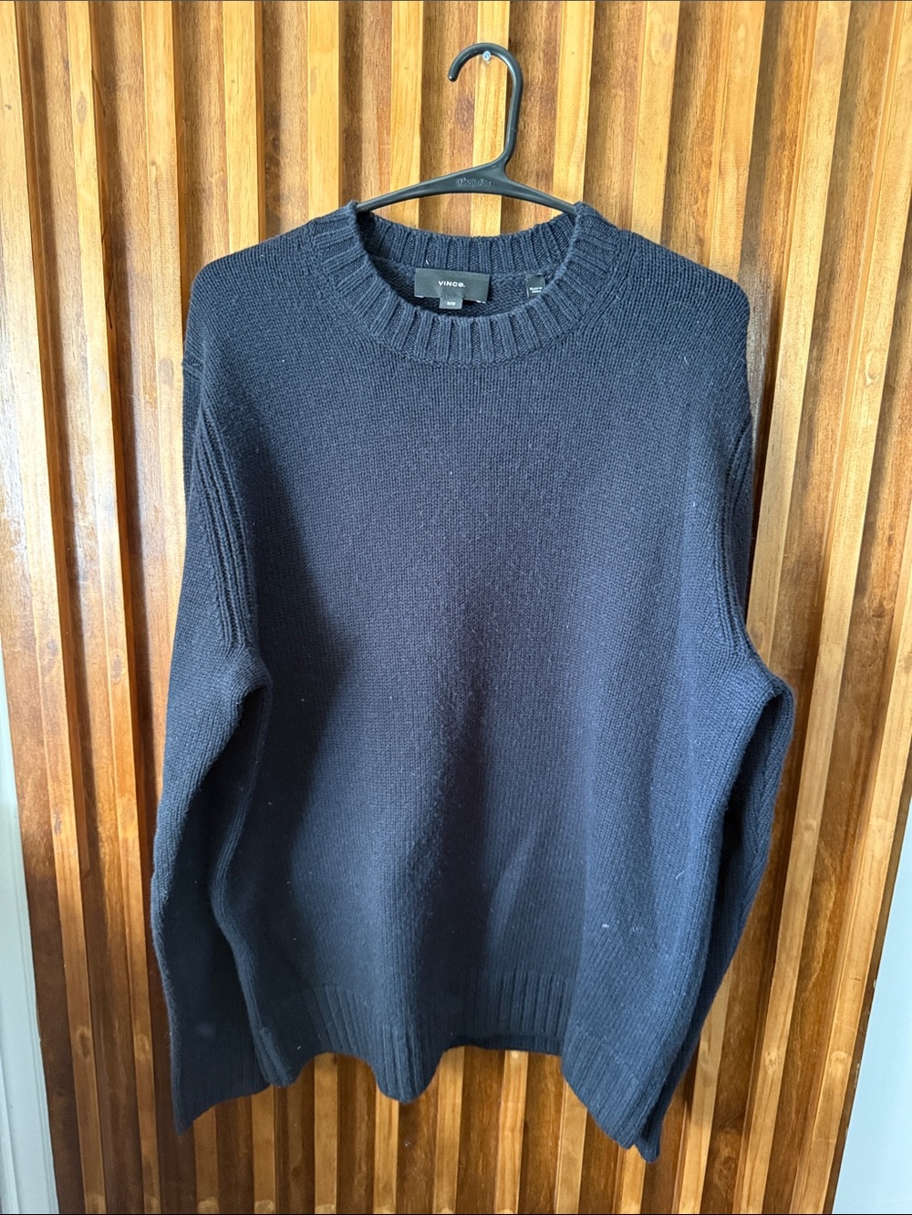Vince Cashmere Wool Mens Crew Basic Sweater in Black. M